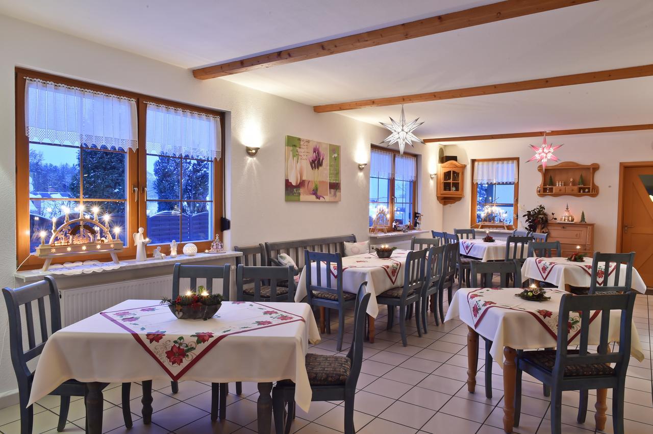 Landhotel Jungbrunnen 바트브람바흐 외부 사진